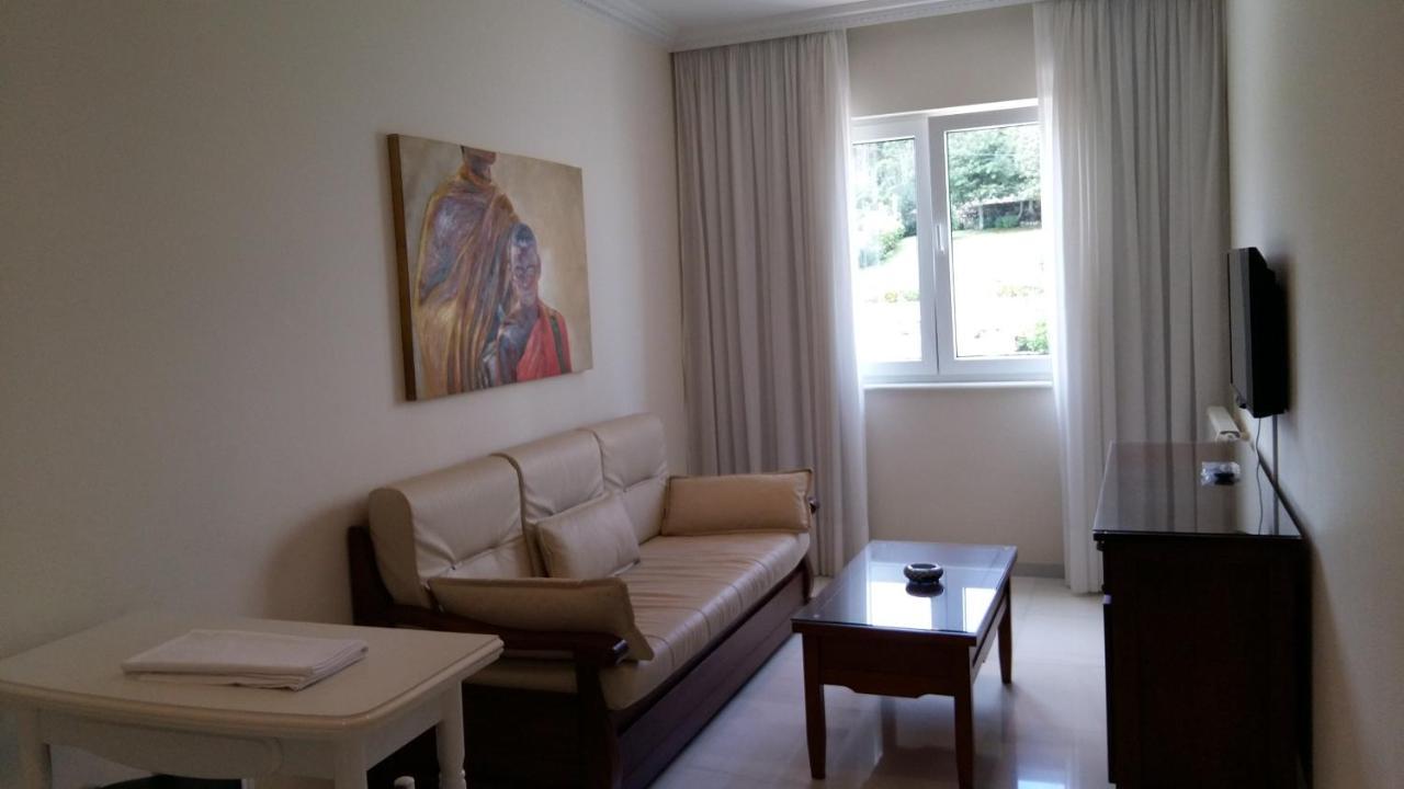 Apartamentos Maritimo Suites-Solo Adultos او غروف المظهر الخارجي الصورة