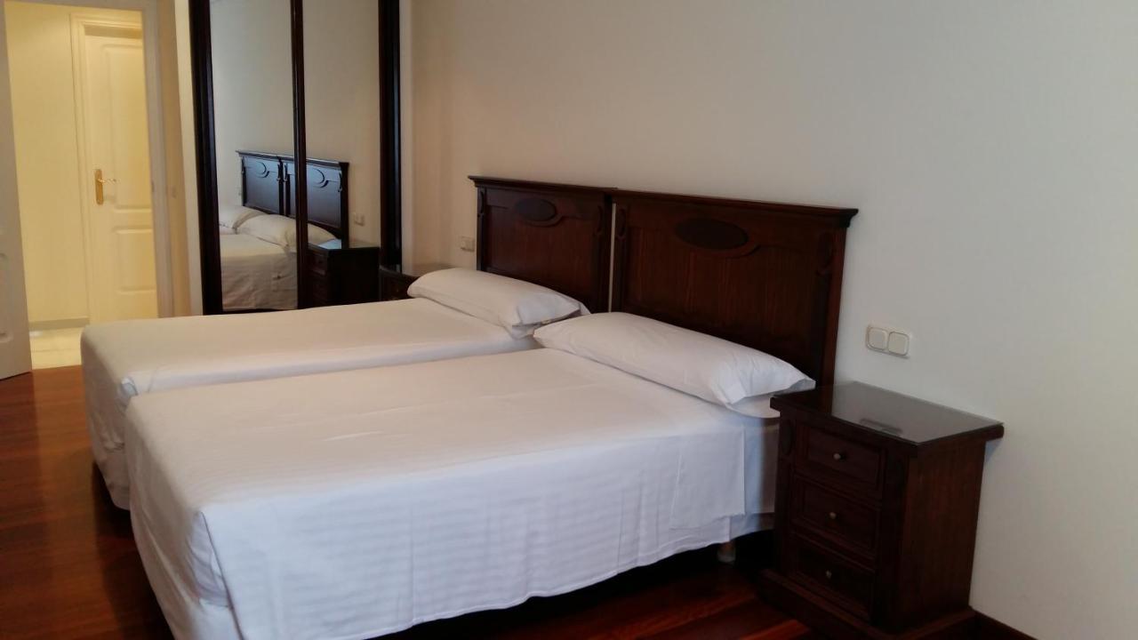 Apartamentos Maritimo Suites-Solo Adultos او غروف المظهر الخارجي الصورة
